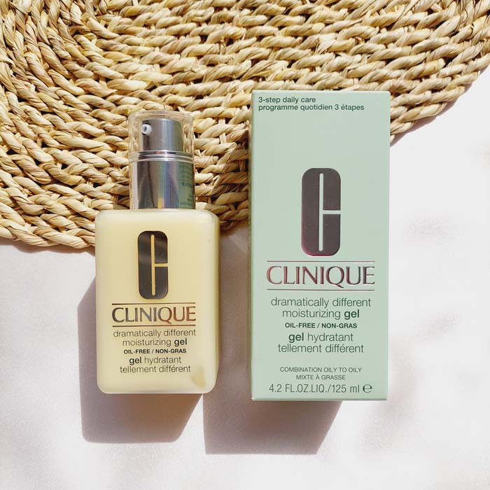 CLINIQUE-dramatically-different-moisturizing-oil-free-non-GRAS-125-ML